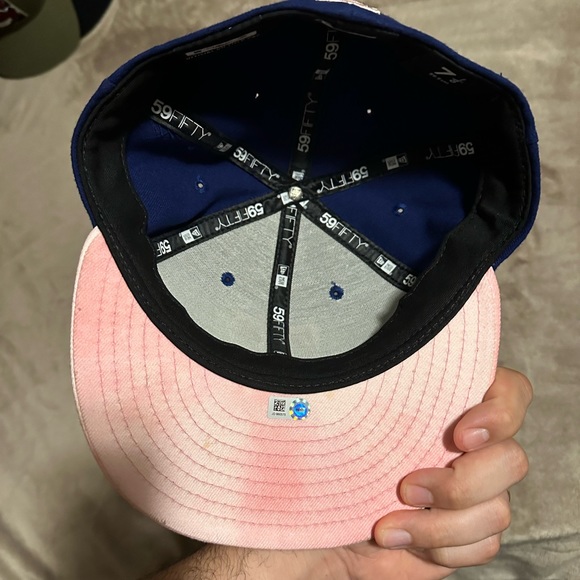 Texas Rangers Hat blue pink hat fitted 7 1/8 - Picture 2 of 7